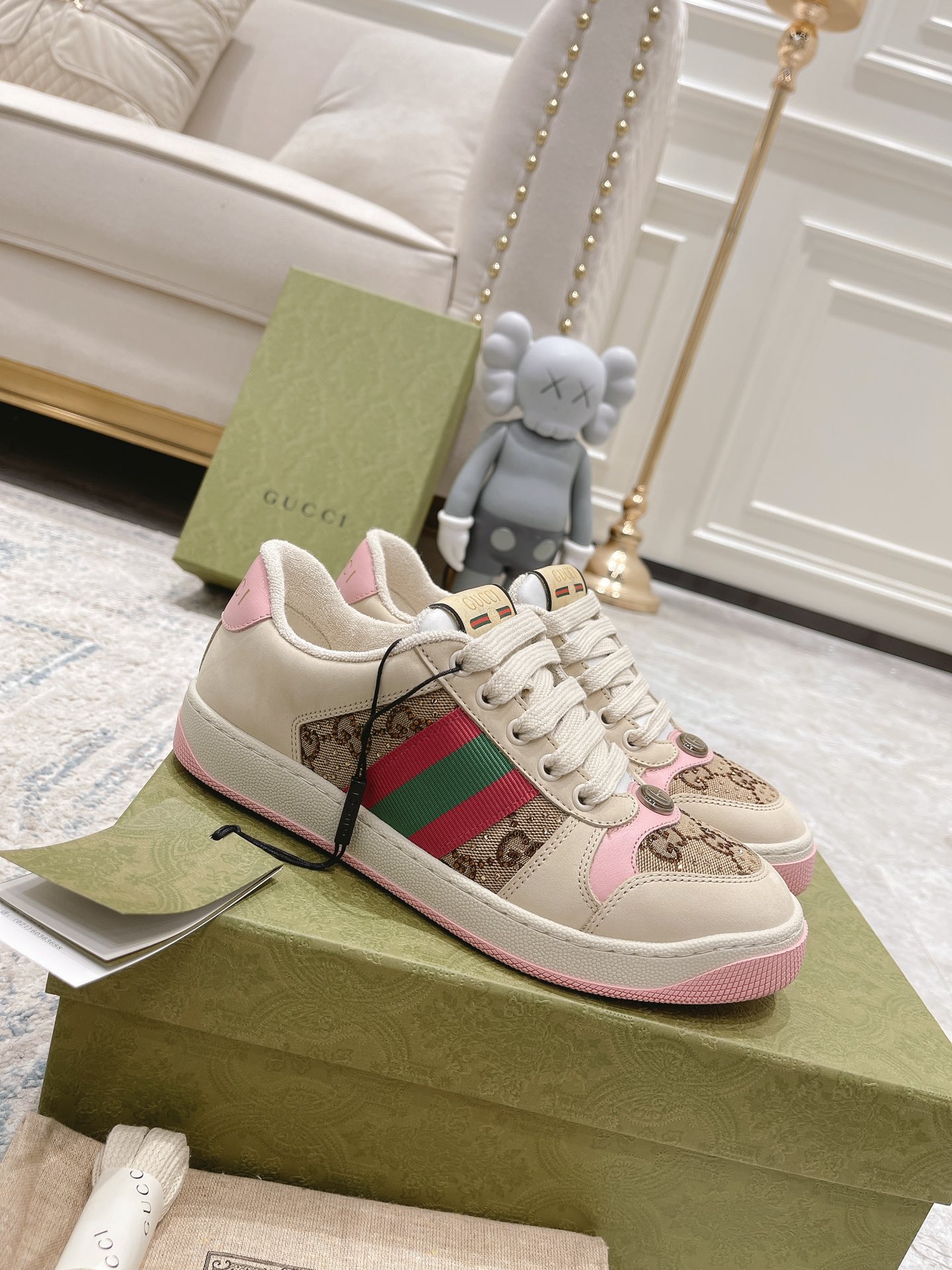 Women's high heels